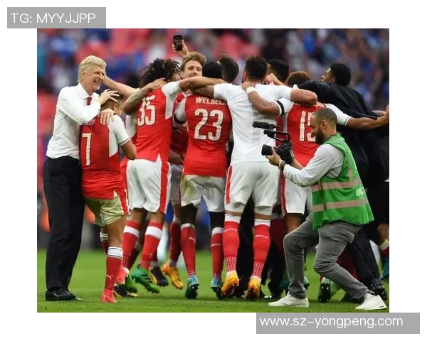 足球之字的魅力与技巧解析：如何在比赛中运用这一经典战术提升球队表现